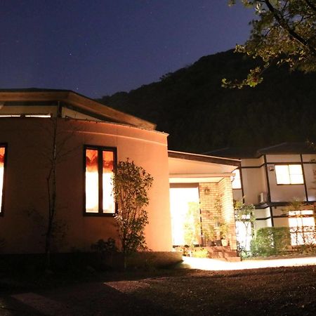 La Maison De David Yufu Exterior photo