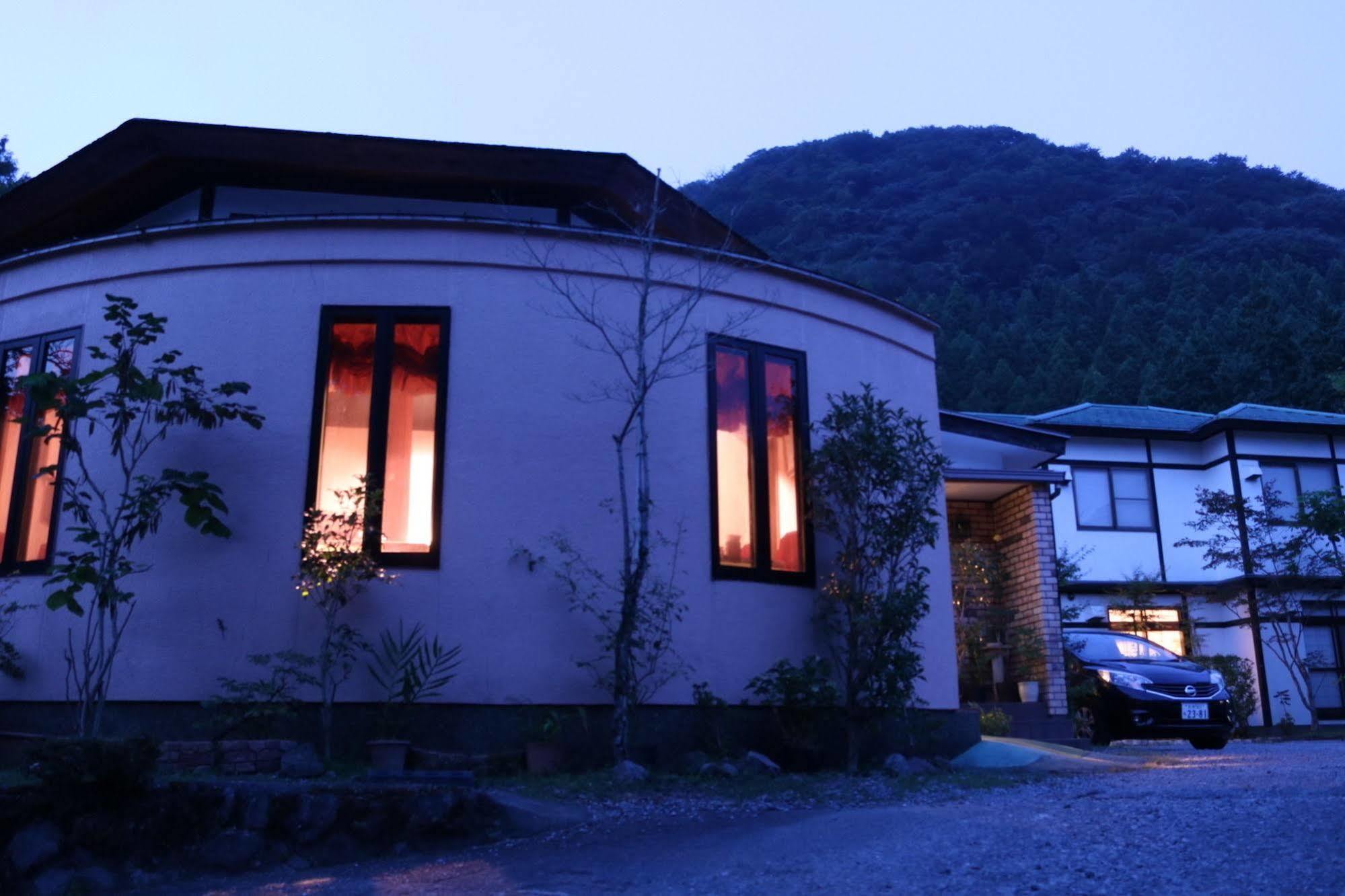 La Maison De David Yufu Exterior photo